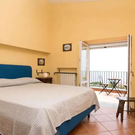 Holiday home Garden House Li Galli By Interhome *