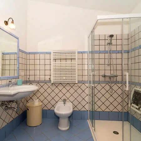Holiday home Garden House Li Galli By Interhome