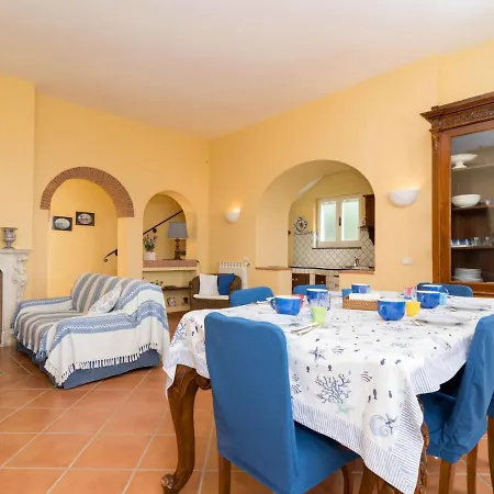 Garden House Li Galli By Interhome